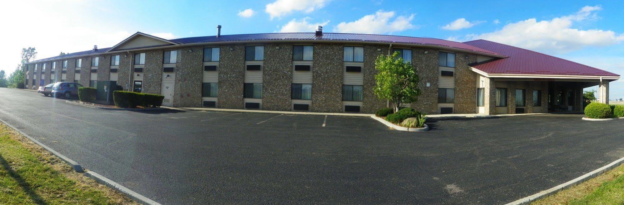 Royalton Inn & Suites Upper Sandusky Exterior foto